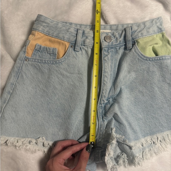 PacSun Rainbow Festival High Rise Shorts ASO Sarah Cameron - Picture 7 of 7